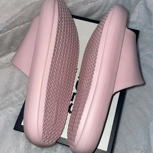 NWT J/SLIDES SQUISH Light Pink EVA Sandals - Picture 11 of 13